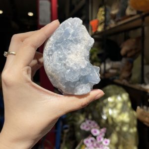 ĐÁ TINH THỂ CELESTINE, KL: 0.65 KG, KT: 9×6.5 CM (CLT15)