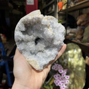 ĐÁ TINH THỂ CELESTINE, KL: 1.05 KG, KT: 10×11 CM (CLT17)
