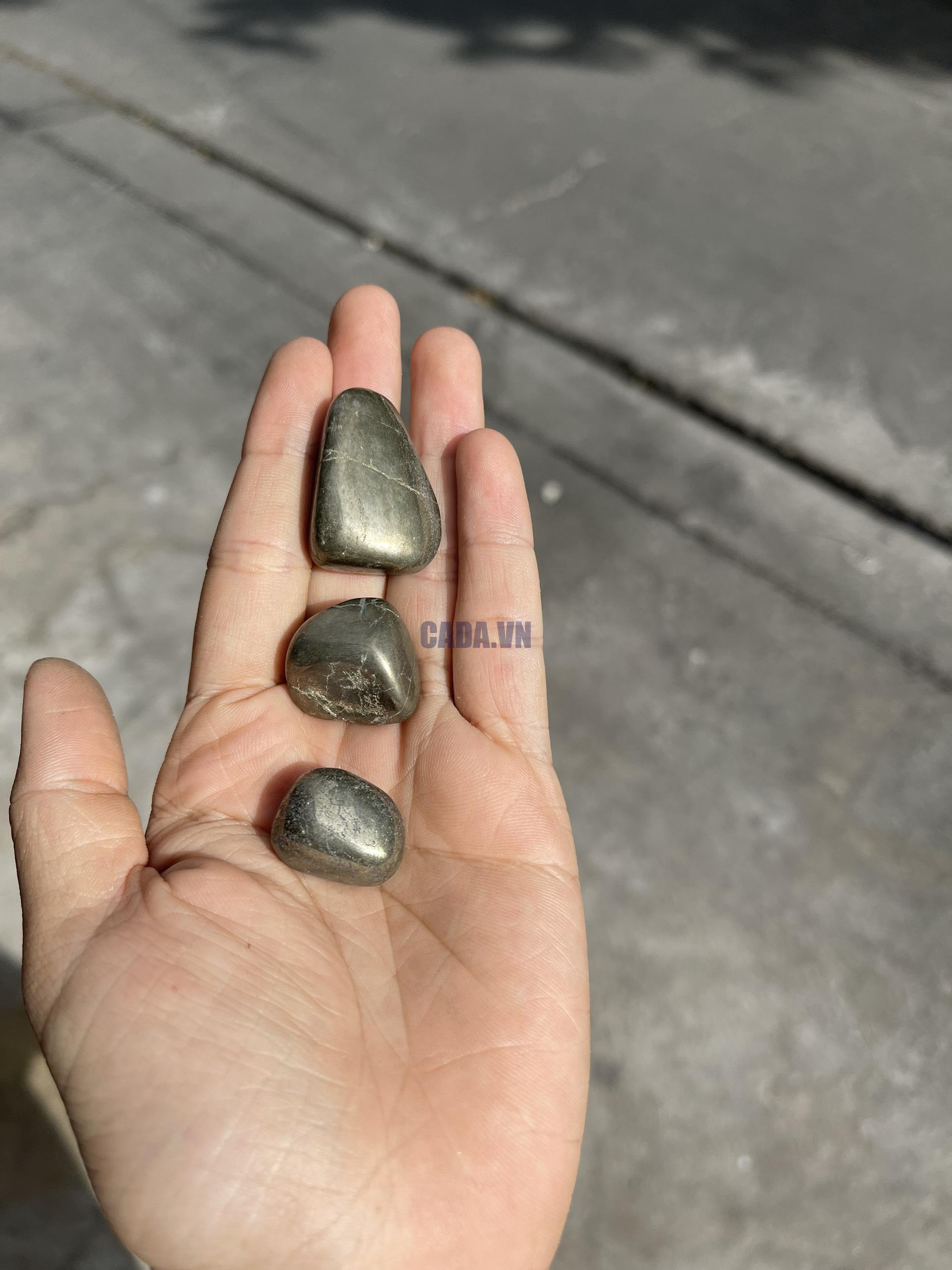 Pyrite Tumbled Stones | Đá thanh tẩy, sưu tầm