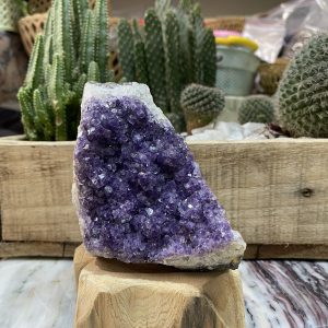Thạch Anh Tím Uruguay - Uruguay Amethyst Cluster (TV136)