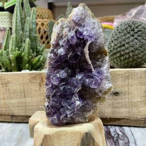 Thạch Anh Tím Uruguay - Uruguay Amethyst Cluster (TV143)