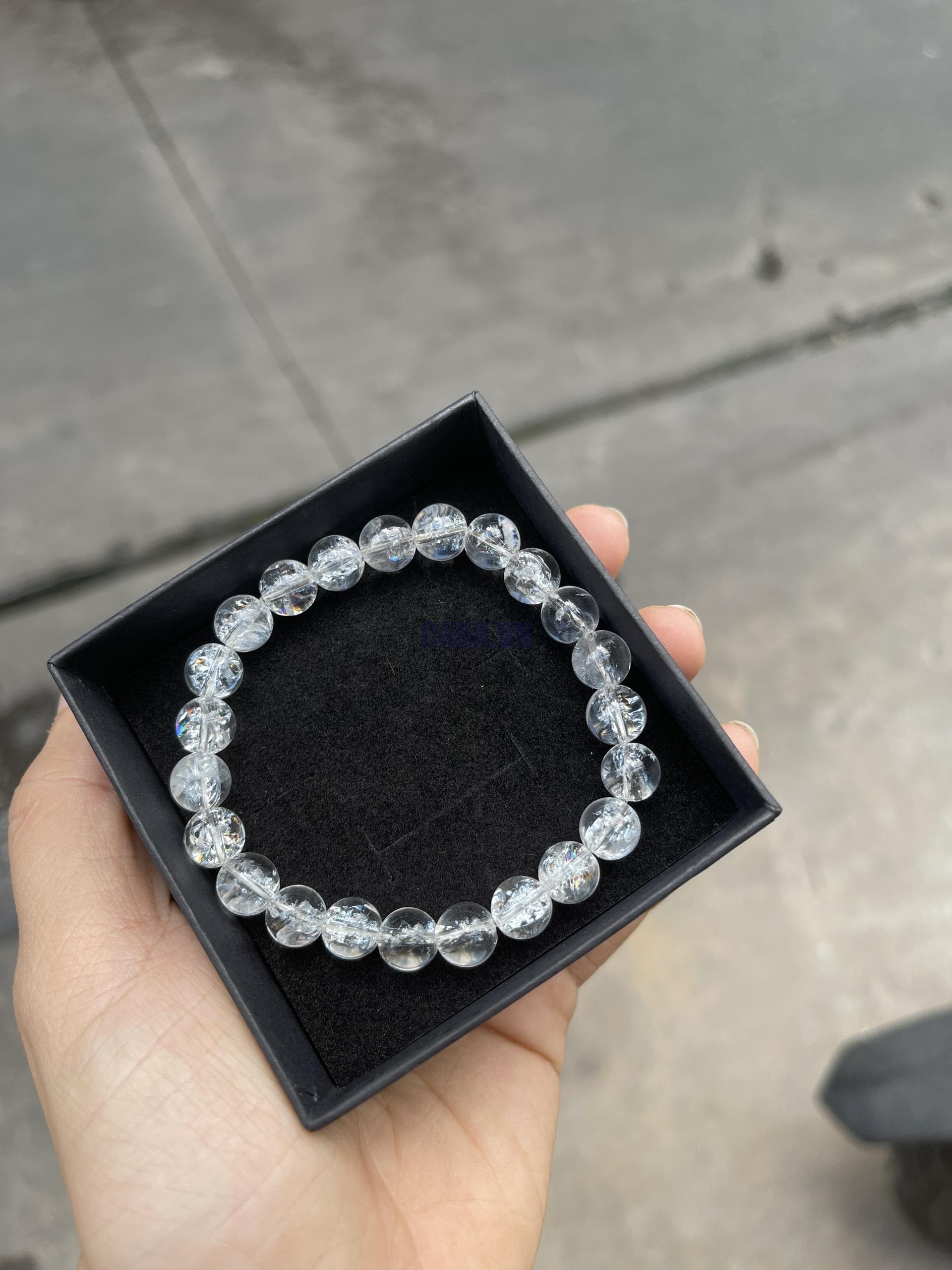 Vòng thạch anh trắng có cầu vồng - CRAKED QUARTZ, hạt 8-9 mm