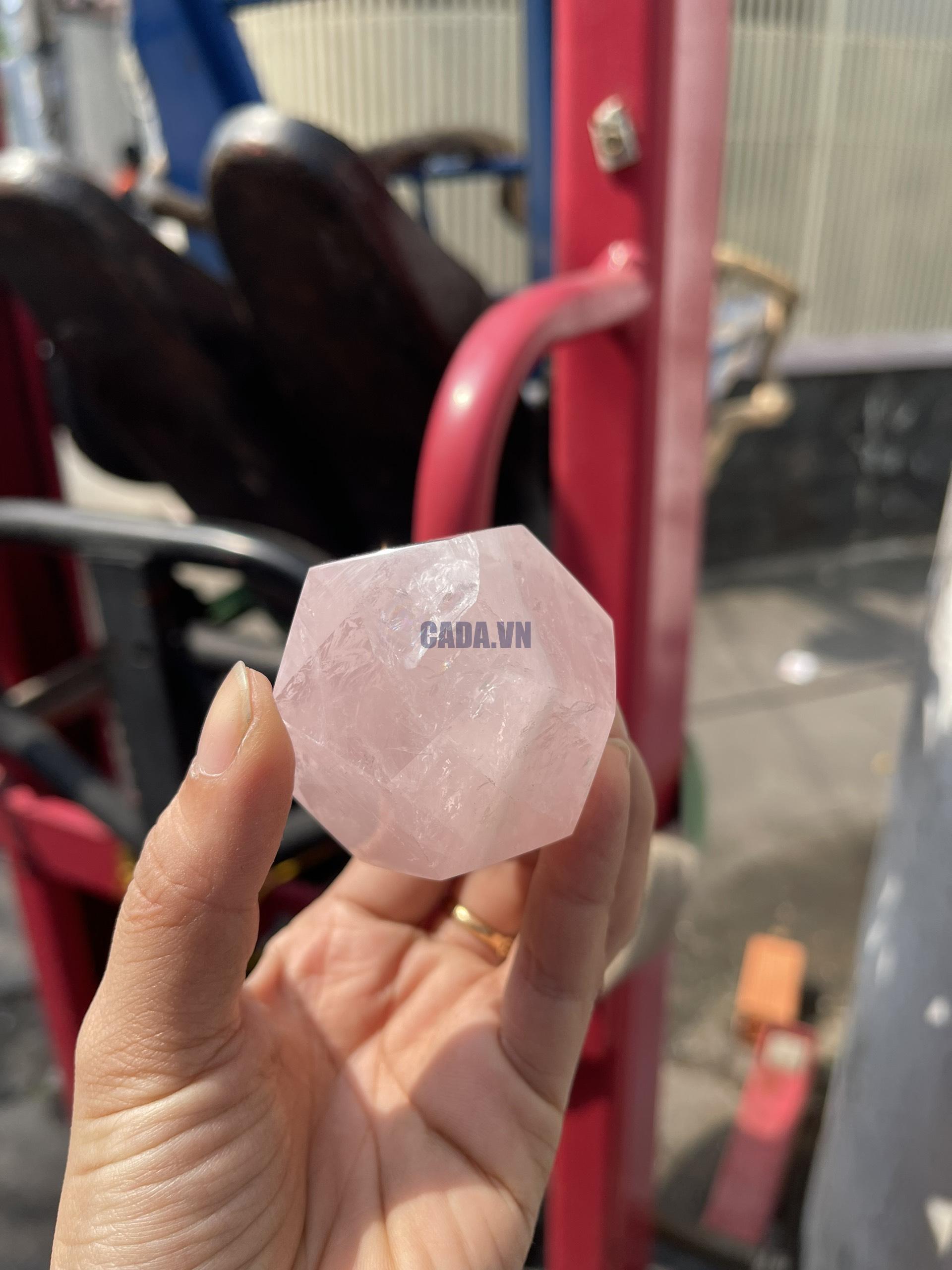 Bi giác 12 mặt Thạch Anh Hồng - Rose Quartz Dodecahedron