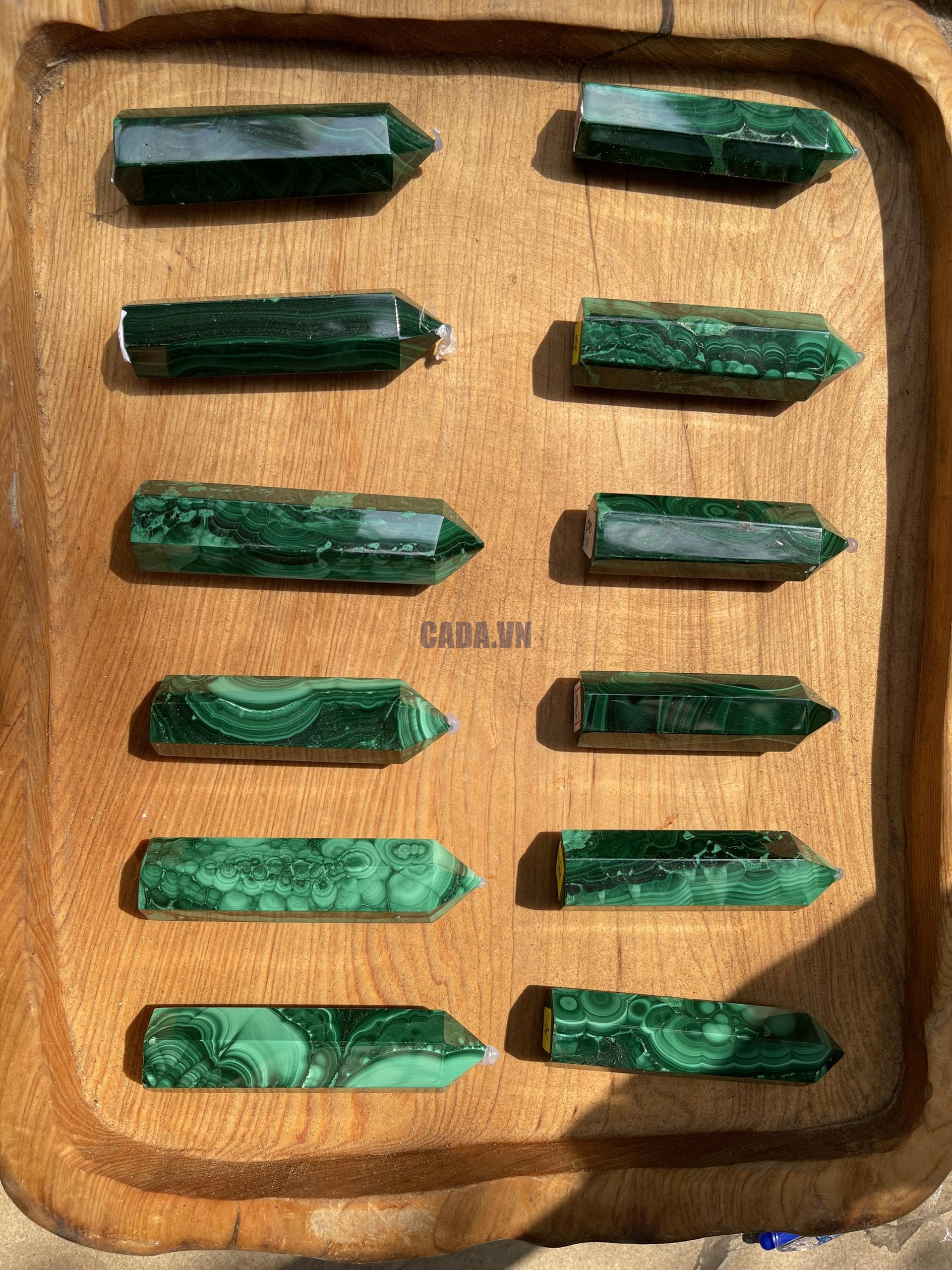 Trụ đá Lông Công - Đá Khổng Tước - Malachite Point