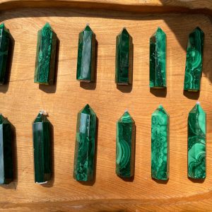 Trụ đá Lông Công - Đá Khổng Tước - Malachite Point