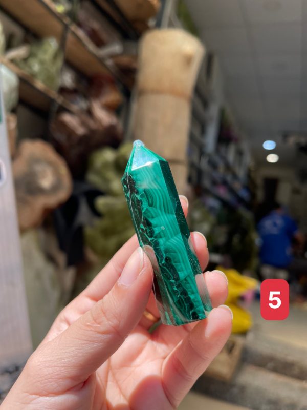 Trụ đá Lông Công - Đá Khổng Tước - Malachite Point