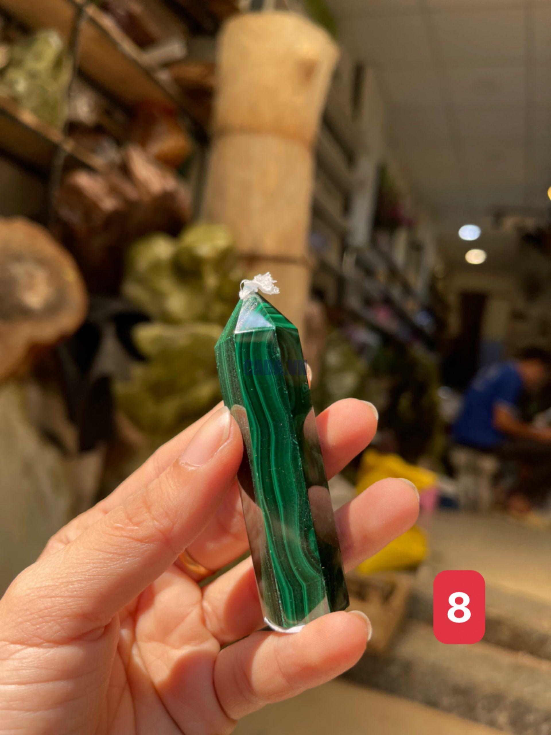 Trụ đá Lông Công - Đá Khổng Tước - Malachite Point