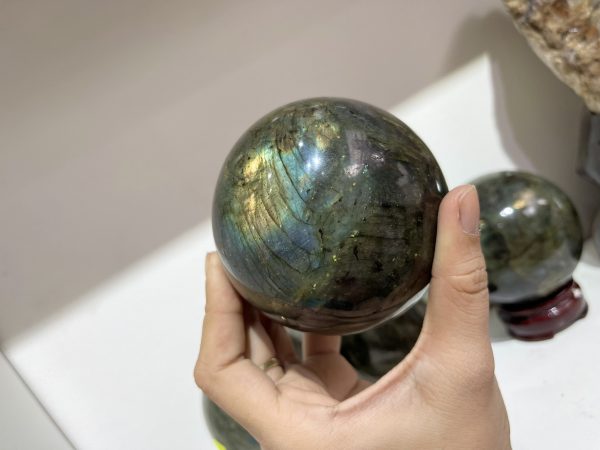 Bi cầu đá Xà Cừ - Labradorite Sphere - ĐKTB 8.5 CM