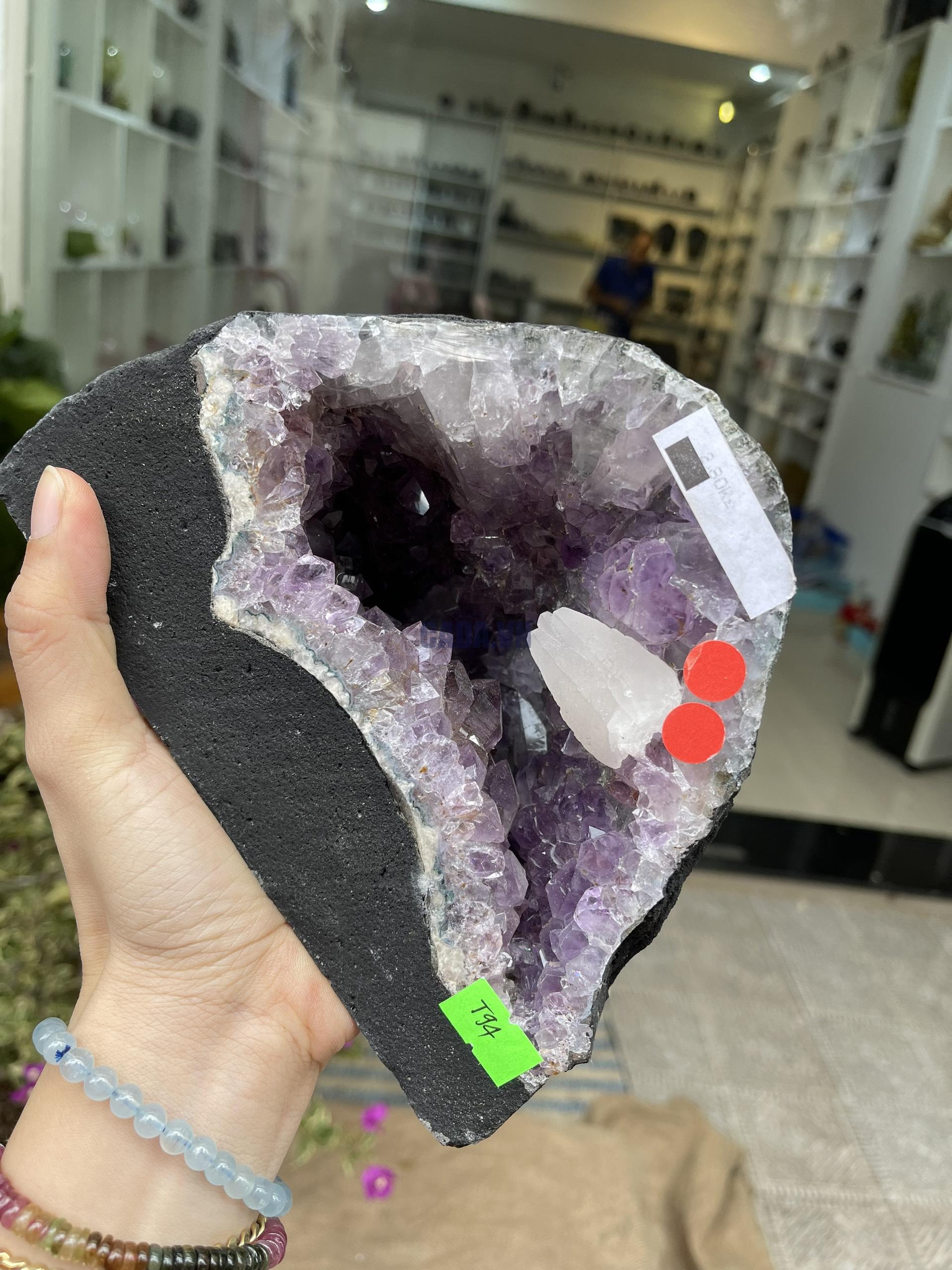 Hốc Thạch Anh Tím - Amethyst Geode (T94), KT: 13.5x17.5CM, KL: 2.8KG