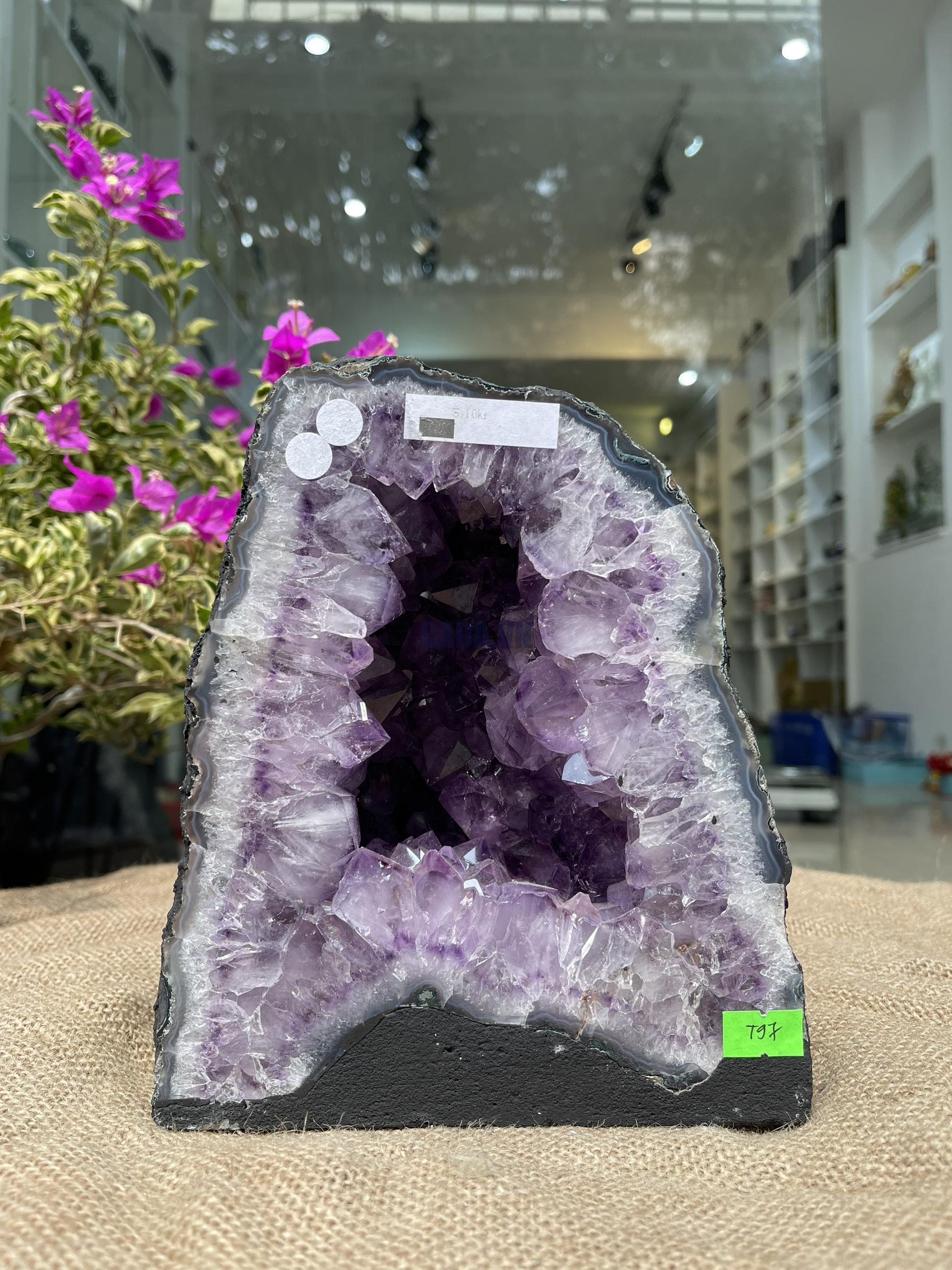 Hốc Thạch Anh Tím - Amethyst Geode (T97), KT: 20x17.5CM, KL: 5.1KG