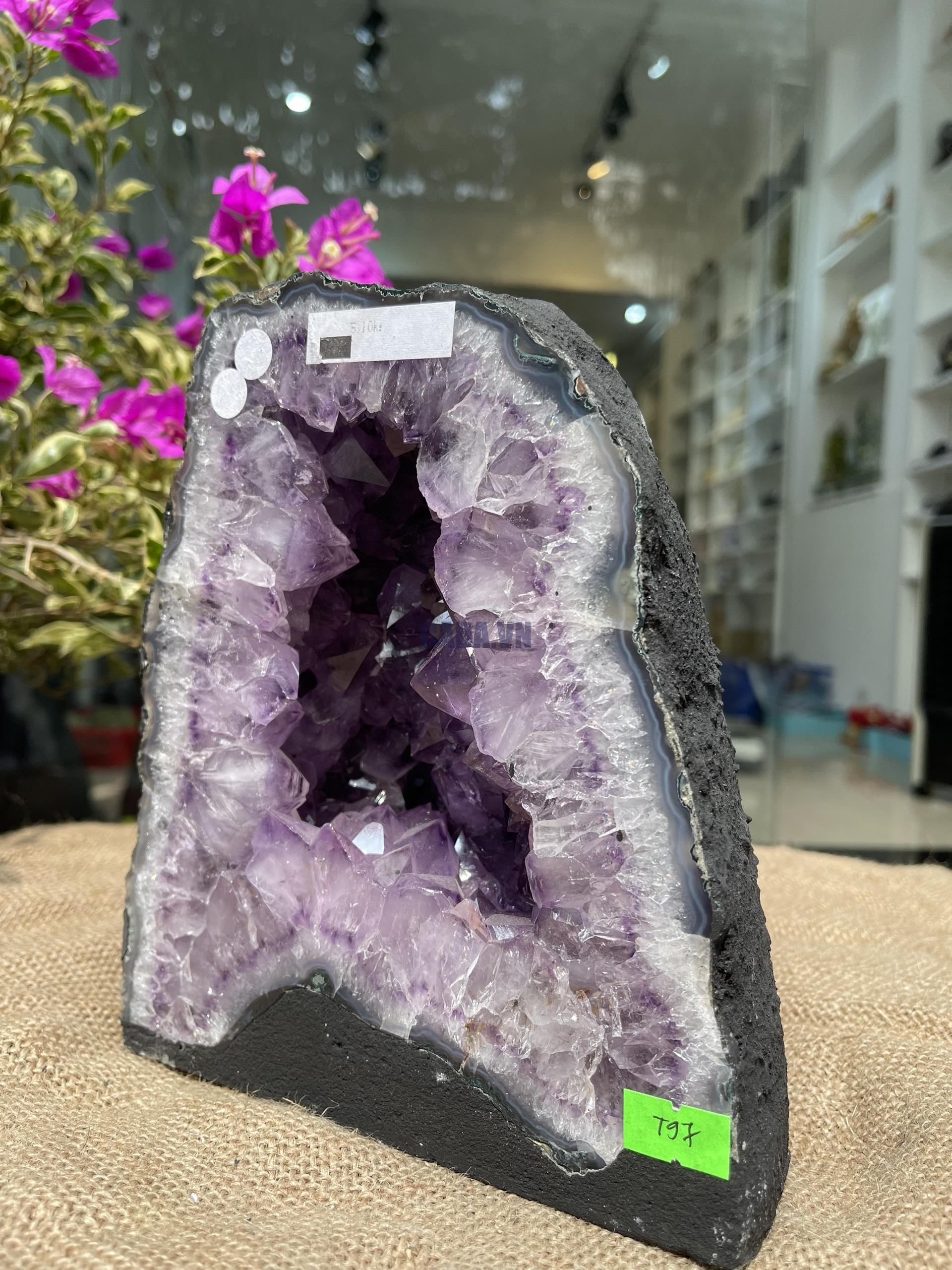 Hốc Thạch Anh Tím - Amethyst Geode (T97), KT: 20x17.5CM, KL: 5.1KG