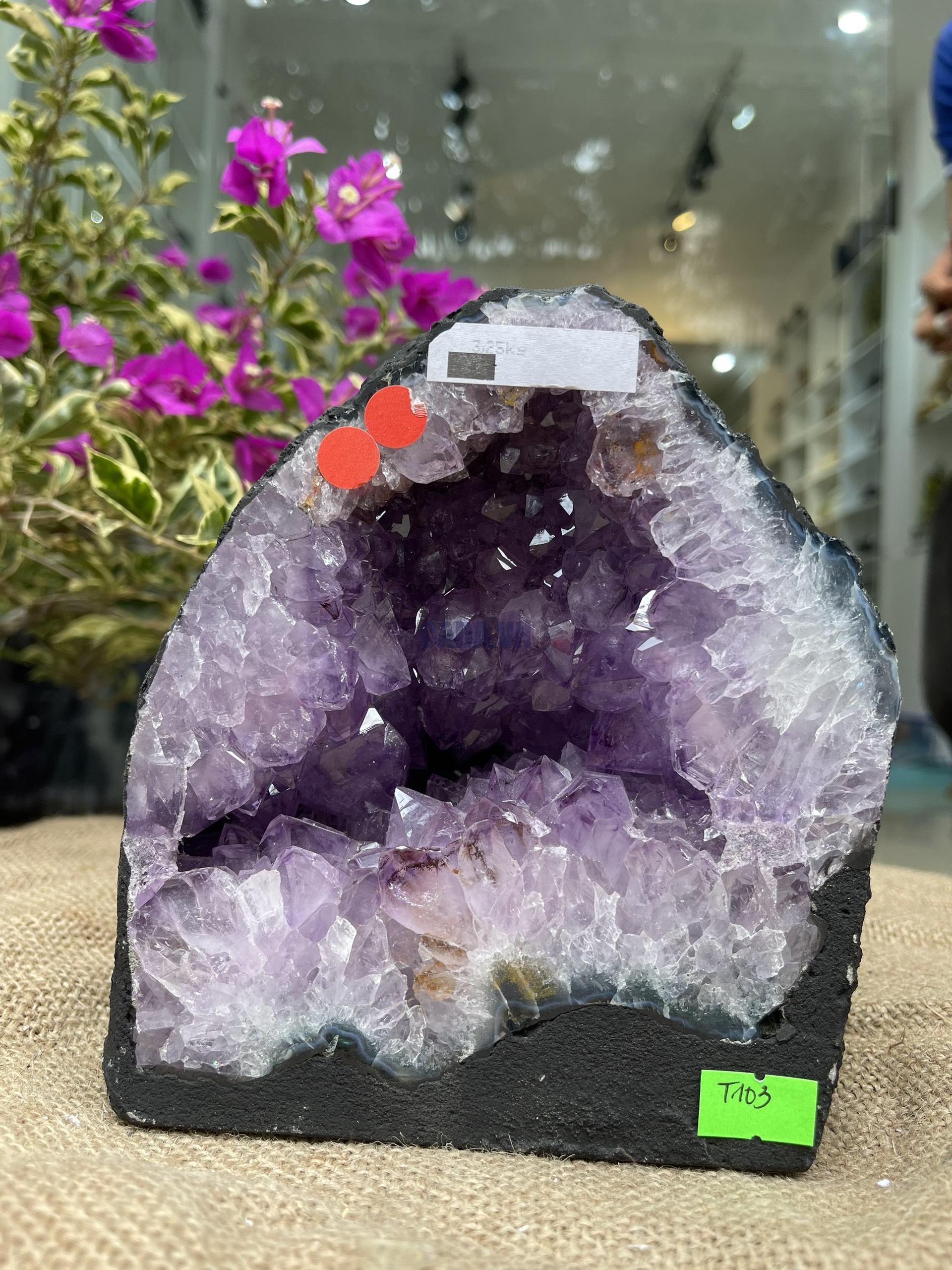 Hốc Thạch Anh Tím - Amethyst Geode (T103), KT: 16.5x14.5CM, KL: 3.25KG