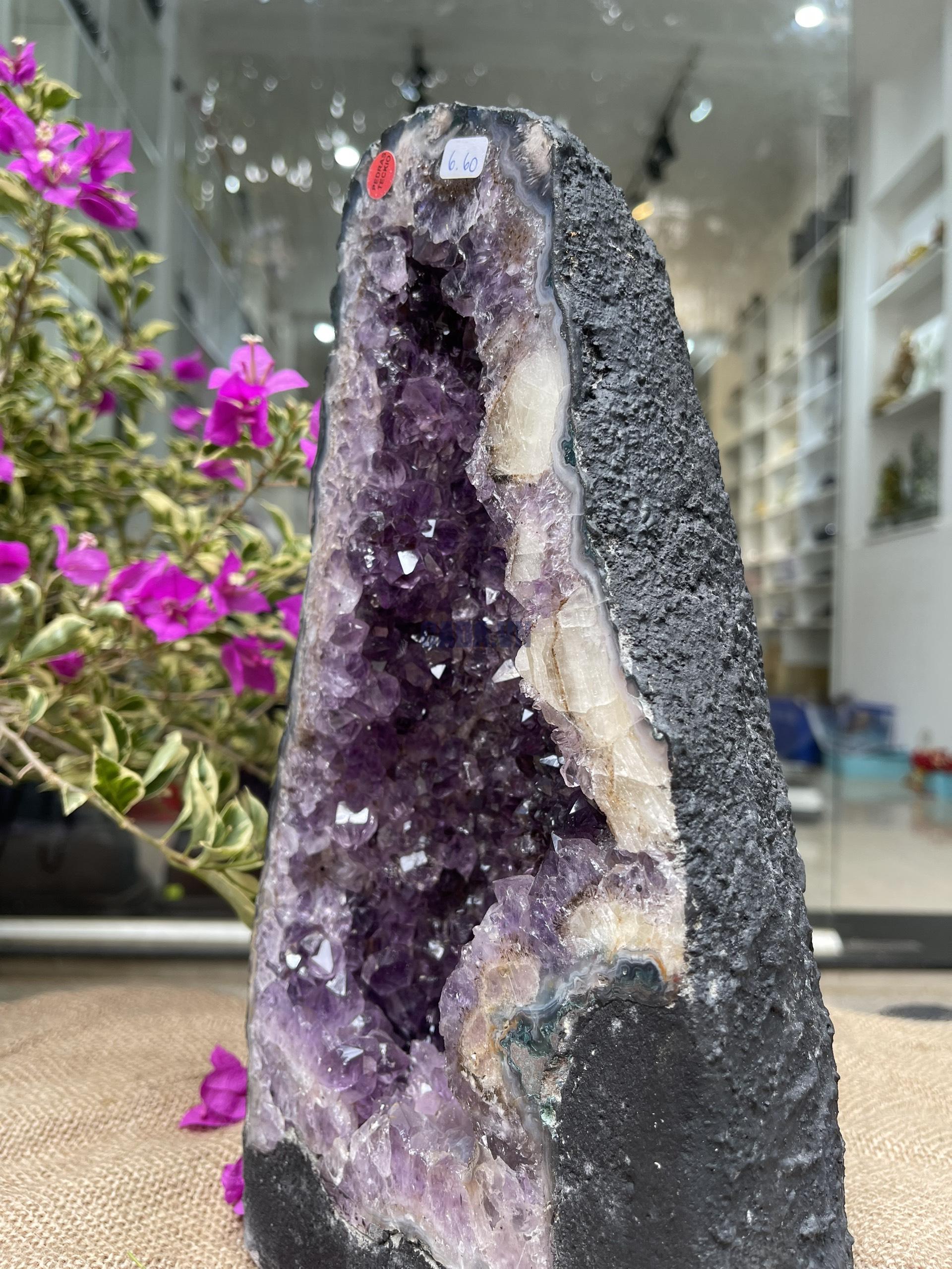 Hốc Thạch Anh Tím - Amethyst Geode (T108), KT: 31.5x16CM, KL: 6.42KG