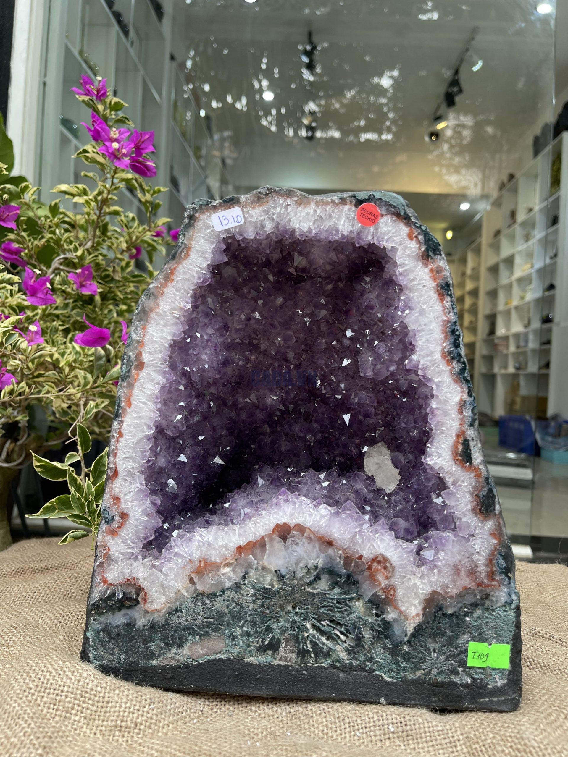 Hốc Thạch Anh Tím - Amethyst Geode (T109), KT: 26.5x22.5CM, KL: 13.1KG