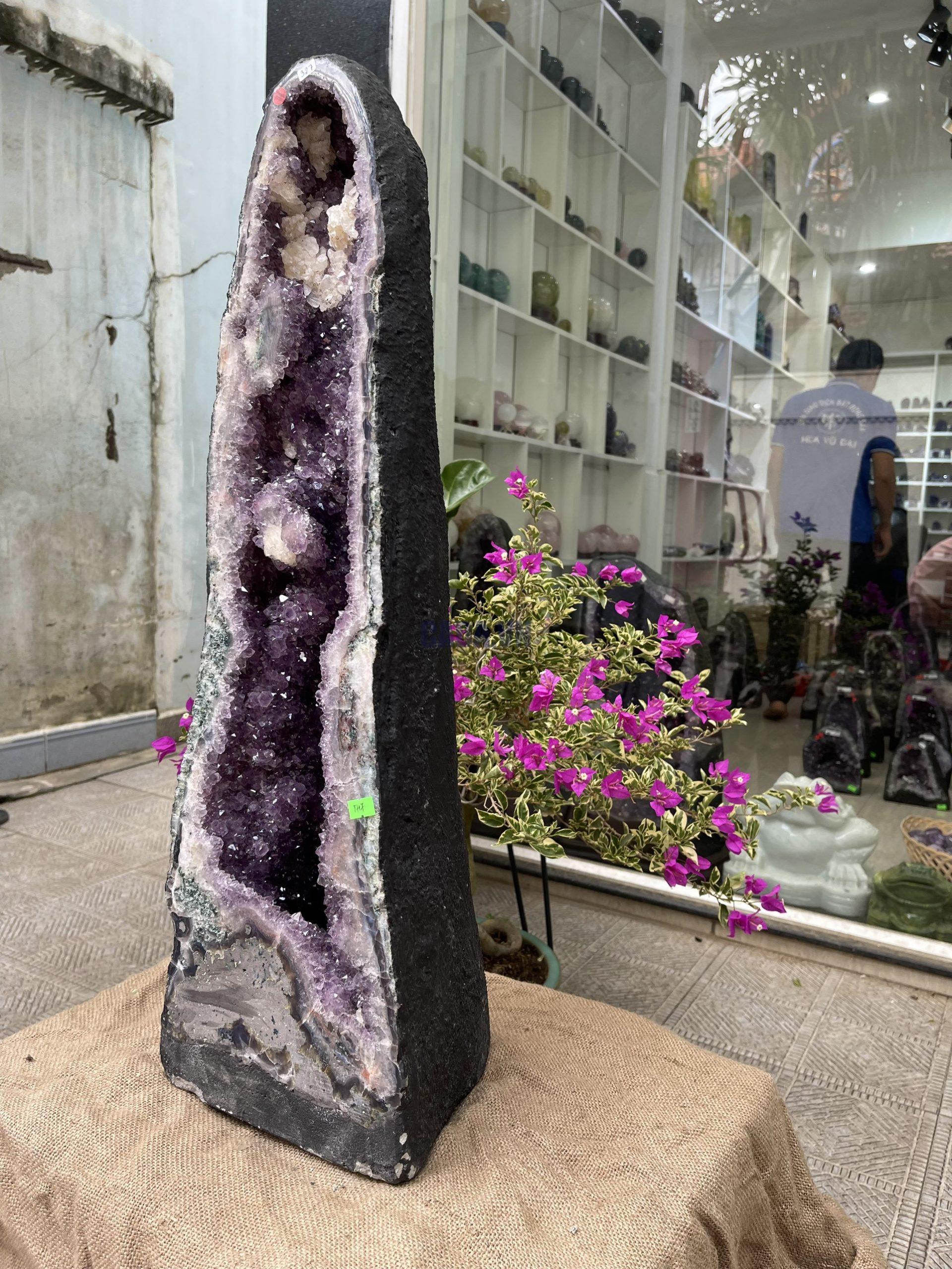 Hốc Thạch Anh Tím - Amethyst Geode (T117), KT: 75x24CM, KL: 32.7KG