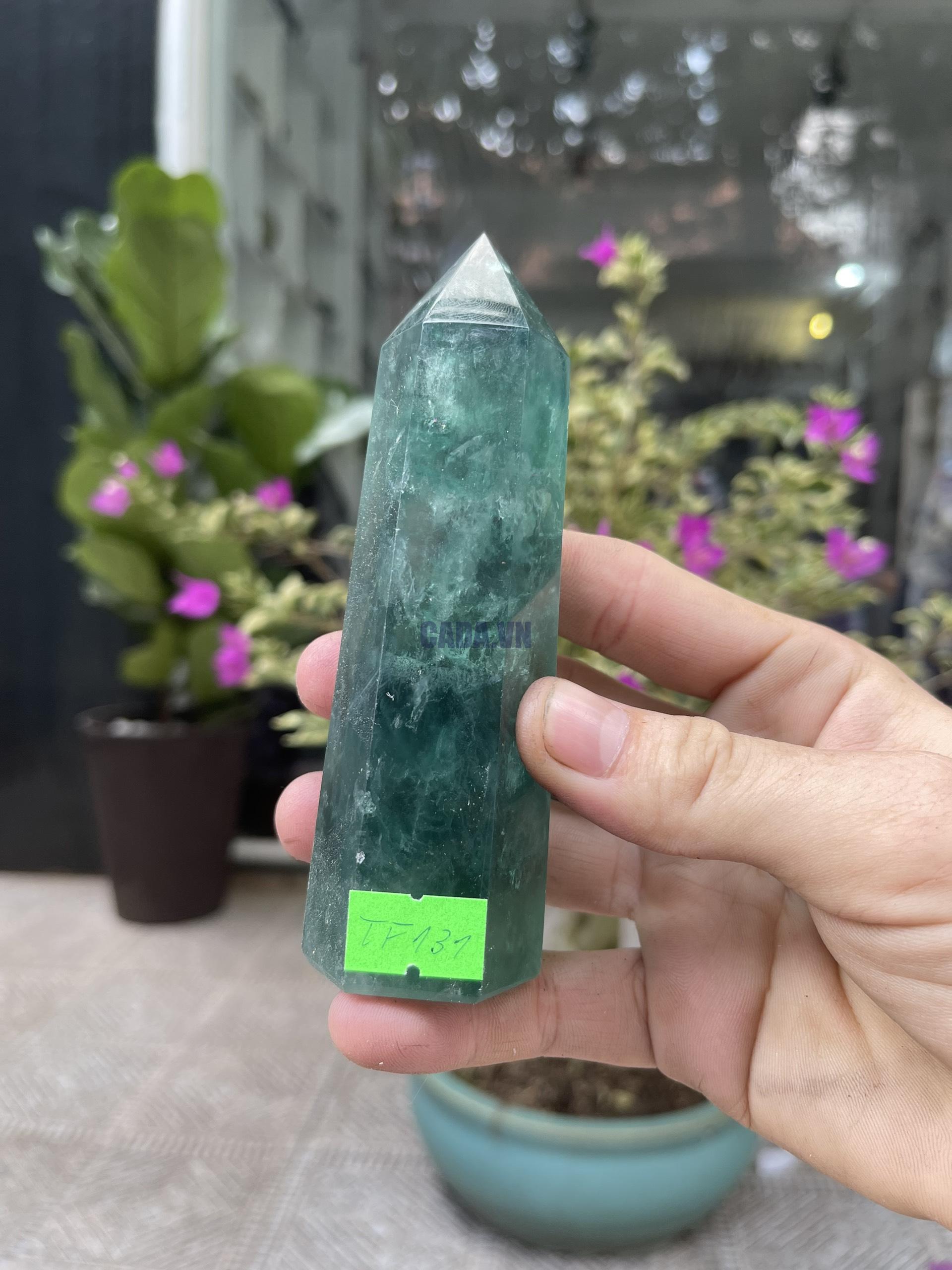 Trụ Fluorite Xanh - Green Fluorite Point, KT: 12.8X4.3CM, KL: 0.304KG (TF131)