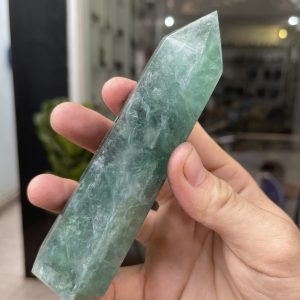 Trụ Fluorite Xanh - Green Fluorite Point, KT: 14X4CM, KL: 0.318KG (TF129)