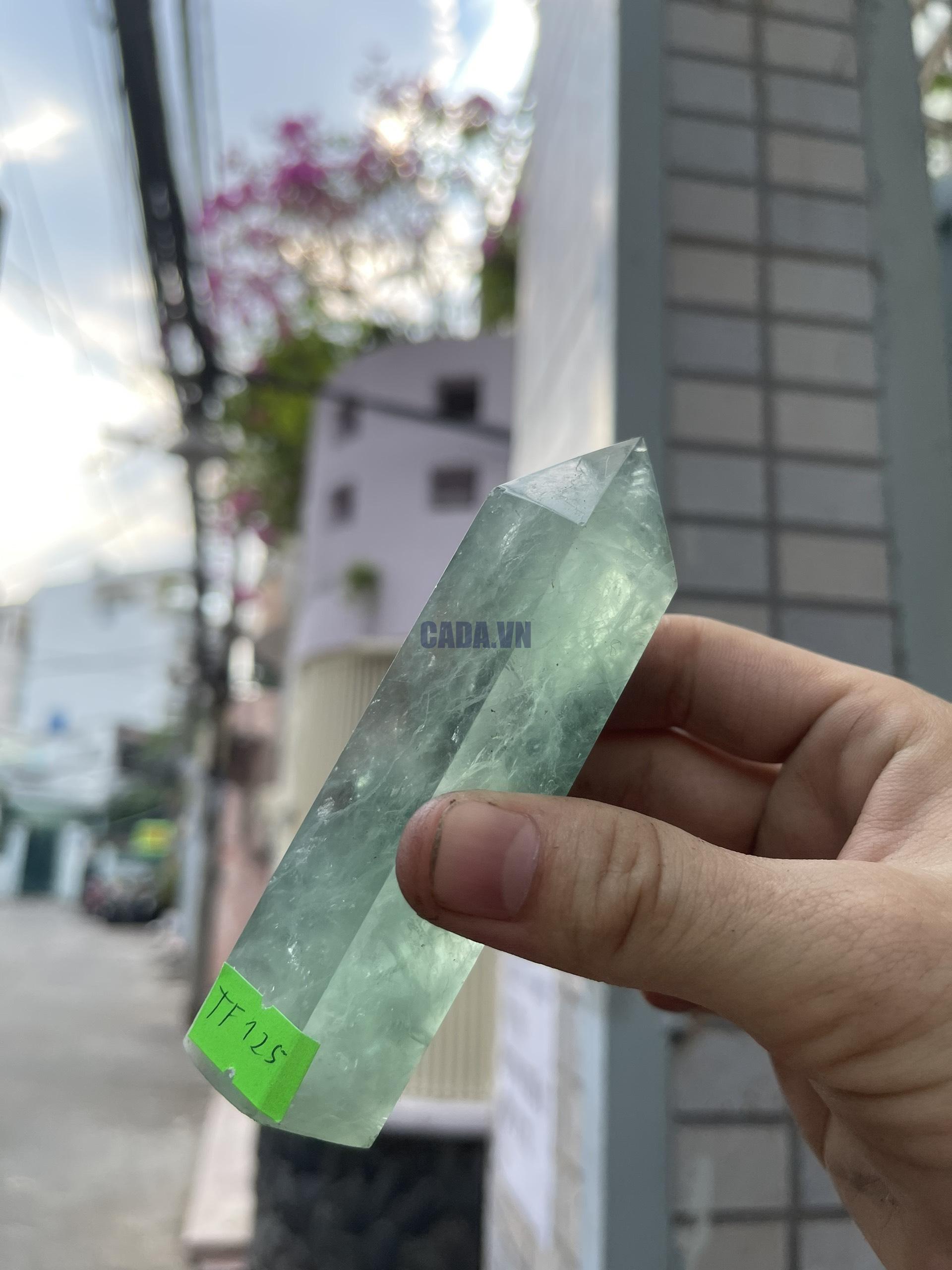 Trụ Fluorite Xanh - Green Fluorite Point, KT: 11.6X3.6CM, KL: 0.266KG (TF125)