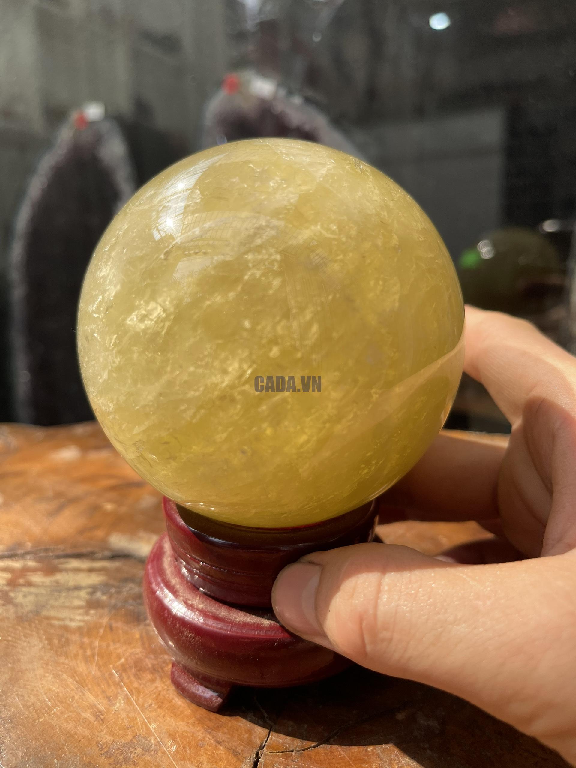 Bi cầu Thạch Anh Vàng - Citrine Sphere (BV39), ĐK: 8.7CM, KL: 0.956KG