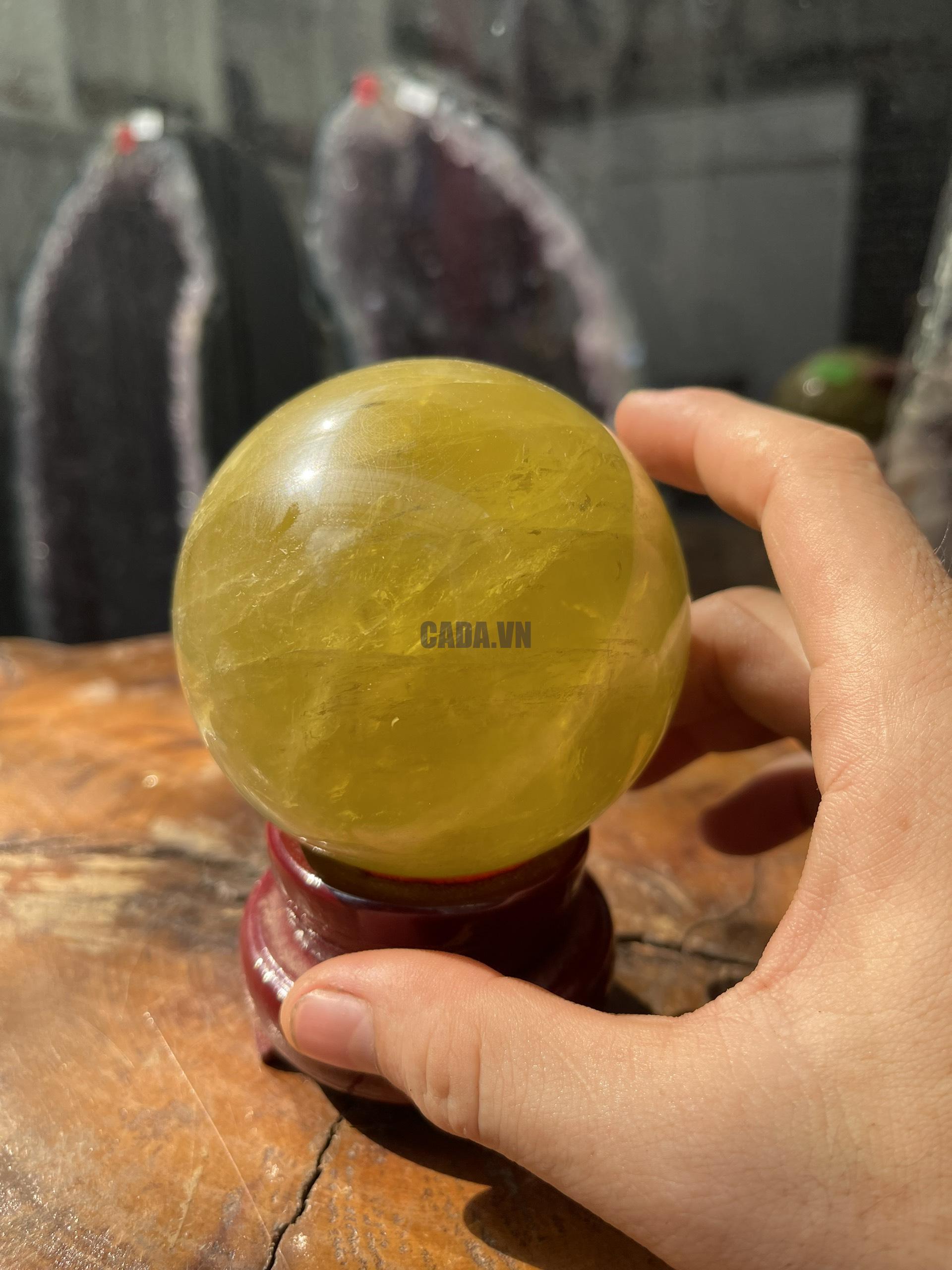 Bi cầu Thạch Anh Vàng - Citrine Sphere (BV37), ĐK: 8,0CM, KL: 0,708KG