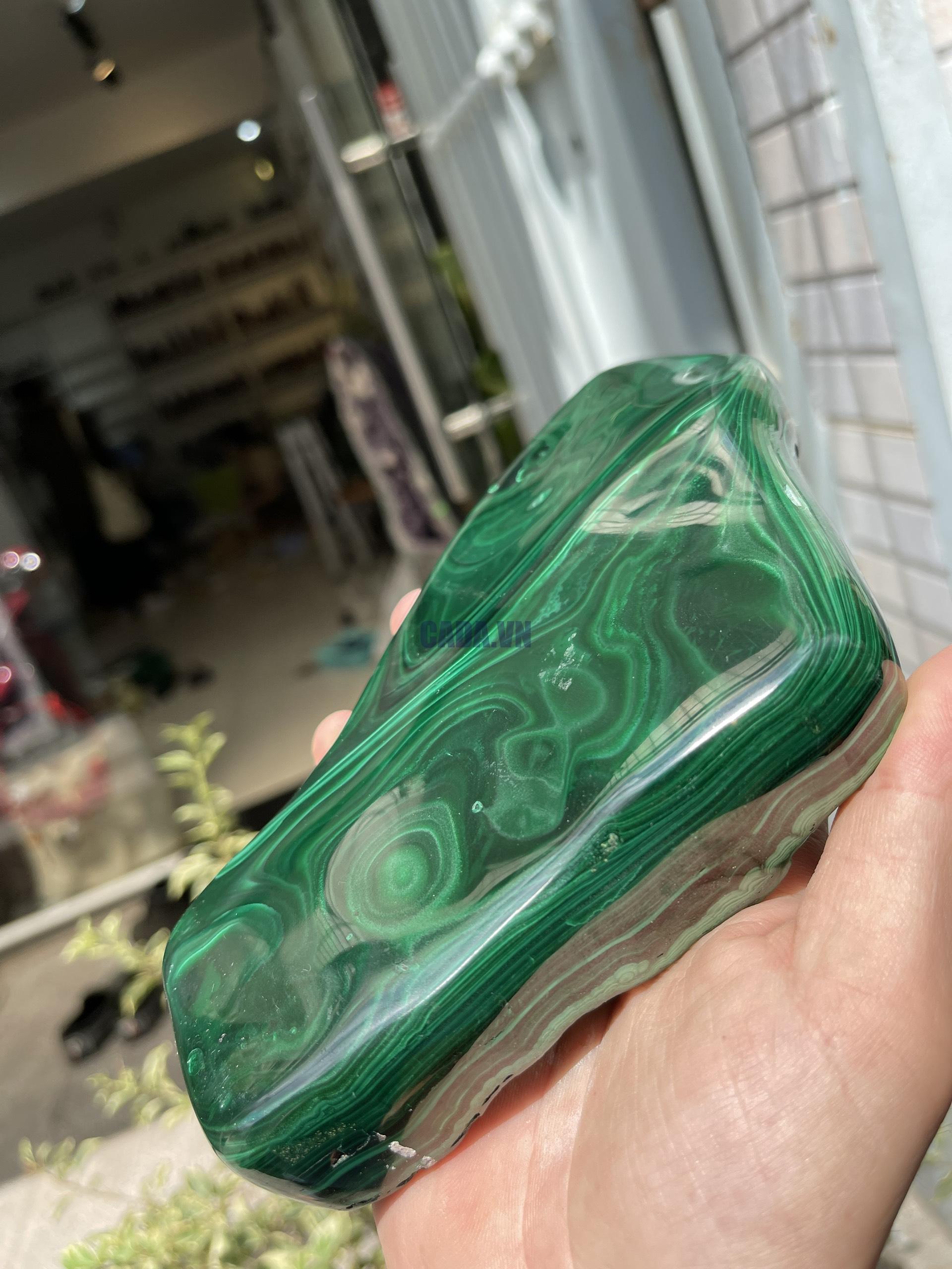 ĐÁ LÔNG CÔNG – ĐÁ KHỔNG TƯỚC – MALACHITE, KT: 20×10.5 CM; KL: 1.46KG