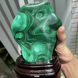 ĐÁ LÔNG CÔNG – ĐÁ KHỔNG TƯỚC – MALACHITE (LC3), KT: 18×12 CM; KL: 1.48KG