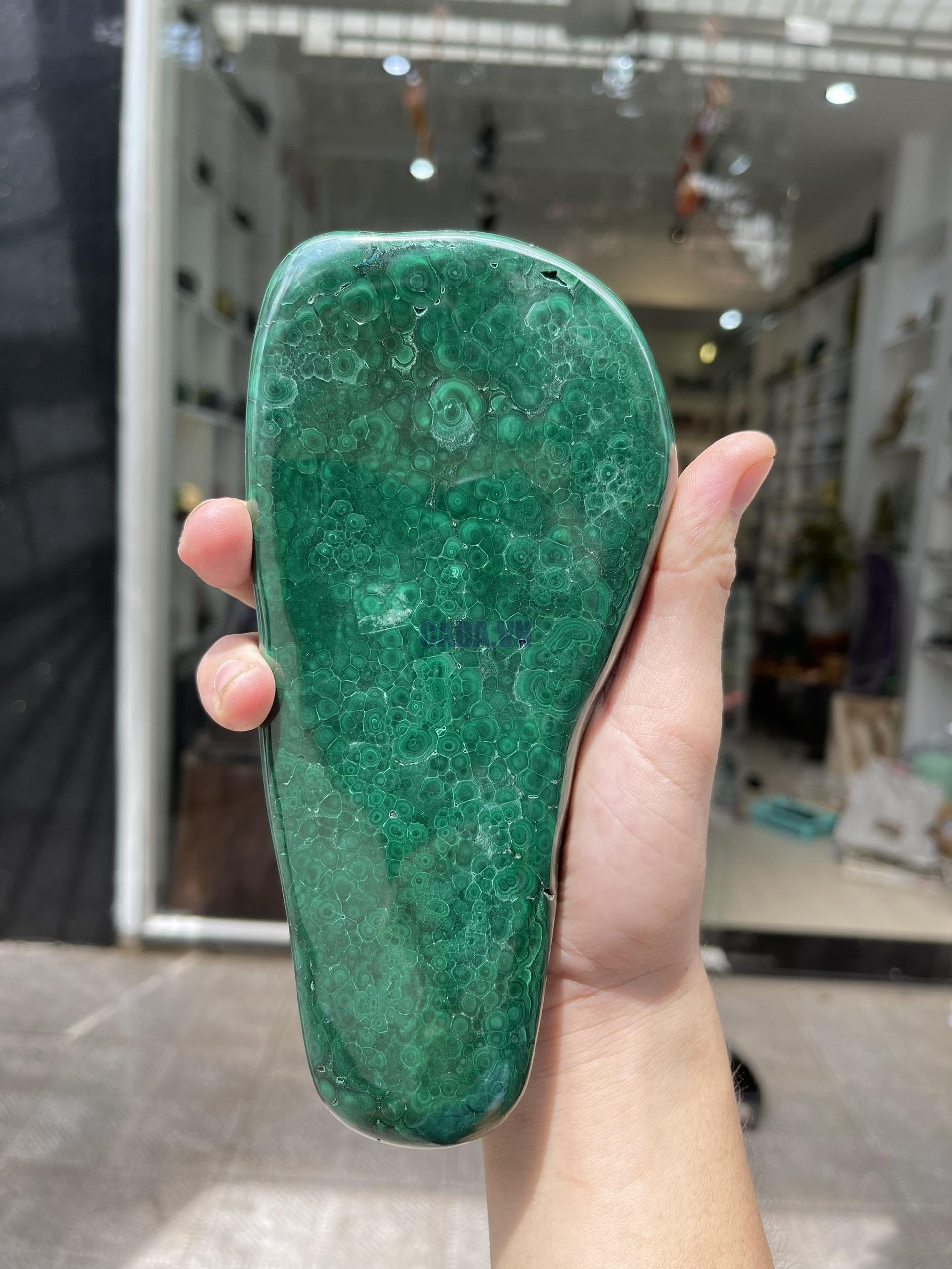 ĐÁ LÔNG CÔNG – ĐÁ KHỔNG TƯỚC – MALACHITE (LC4), KT: 21×9 CM; KL: 1.16KG