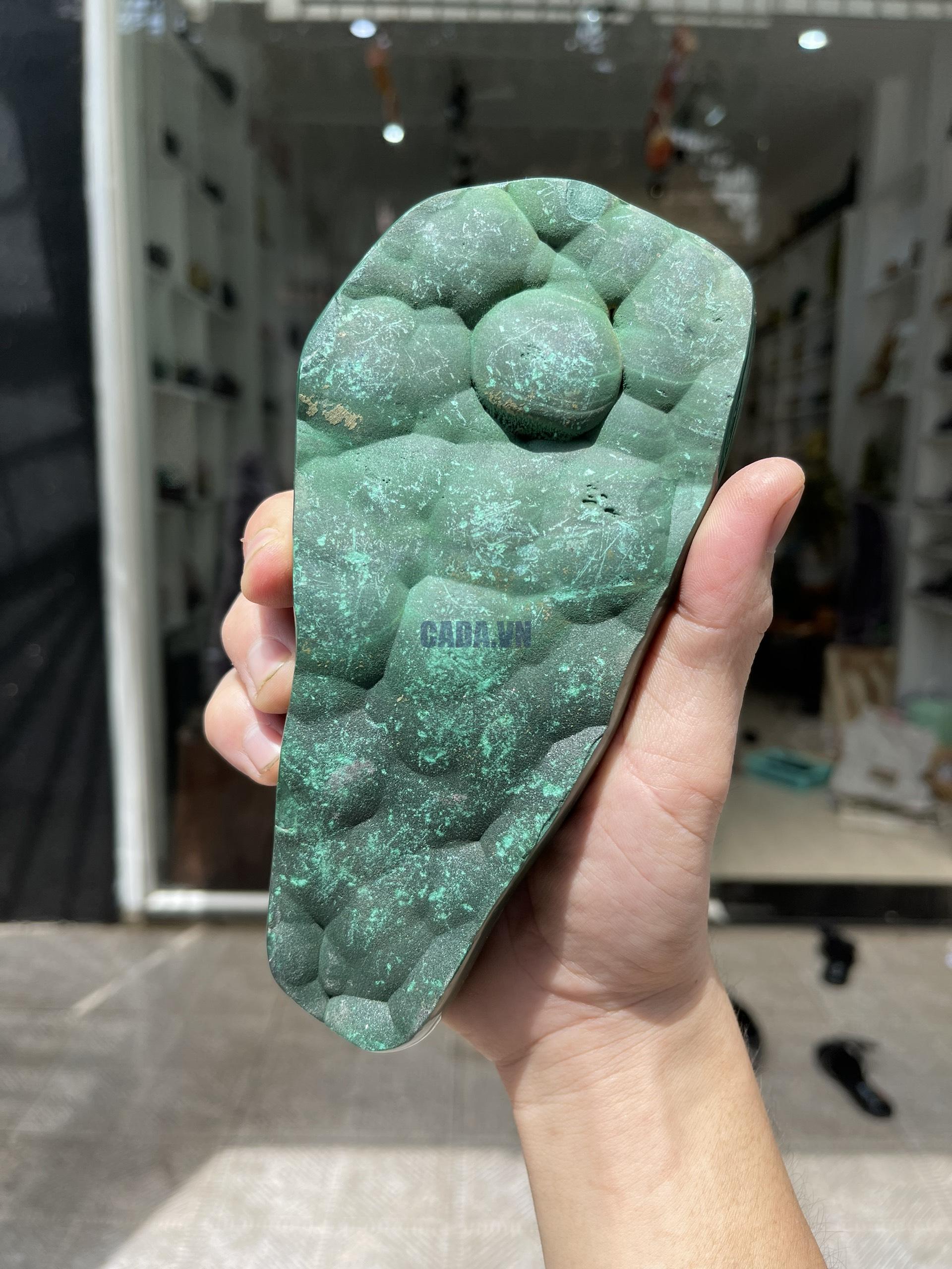 ĐÁ LÔNG CÔNG – ĐÁ KHỔNG TƯỚC – MALACHITE (LC4), KT: 21×9 CM; KL: 1.16KG