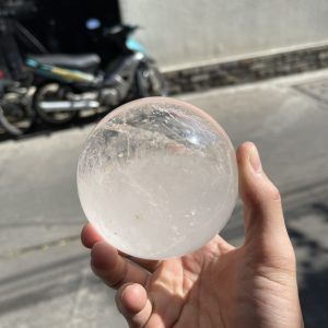 Bi cầu Thạch Anh Trắng – Clear Quartz Sphere (TAT16), KL: 1.046KG