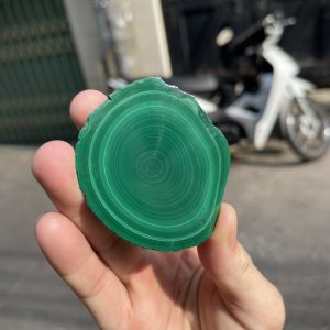 ĐÁ LÔNG CÔNG – ĐÁ KHỔNG TƯỚC – MALACHITE (LC6), KT: 6.5×6 CM; KL: 0.112KG