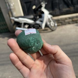 ĐÁ LÔNG CÔNG – ĐÁ KHỔNG TƯỚC – MALACHITE (LC9), KT: 5.2×4.6 CM; KL: 0.092KG