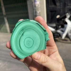 ĐÁ LÔNG CÔNG – ĐÁ KHỔNG TƯỚC – MALACHITE (LC8), KT: 7.5×7 CM; KL: 0.214KG