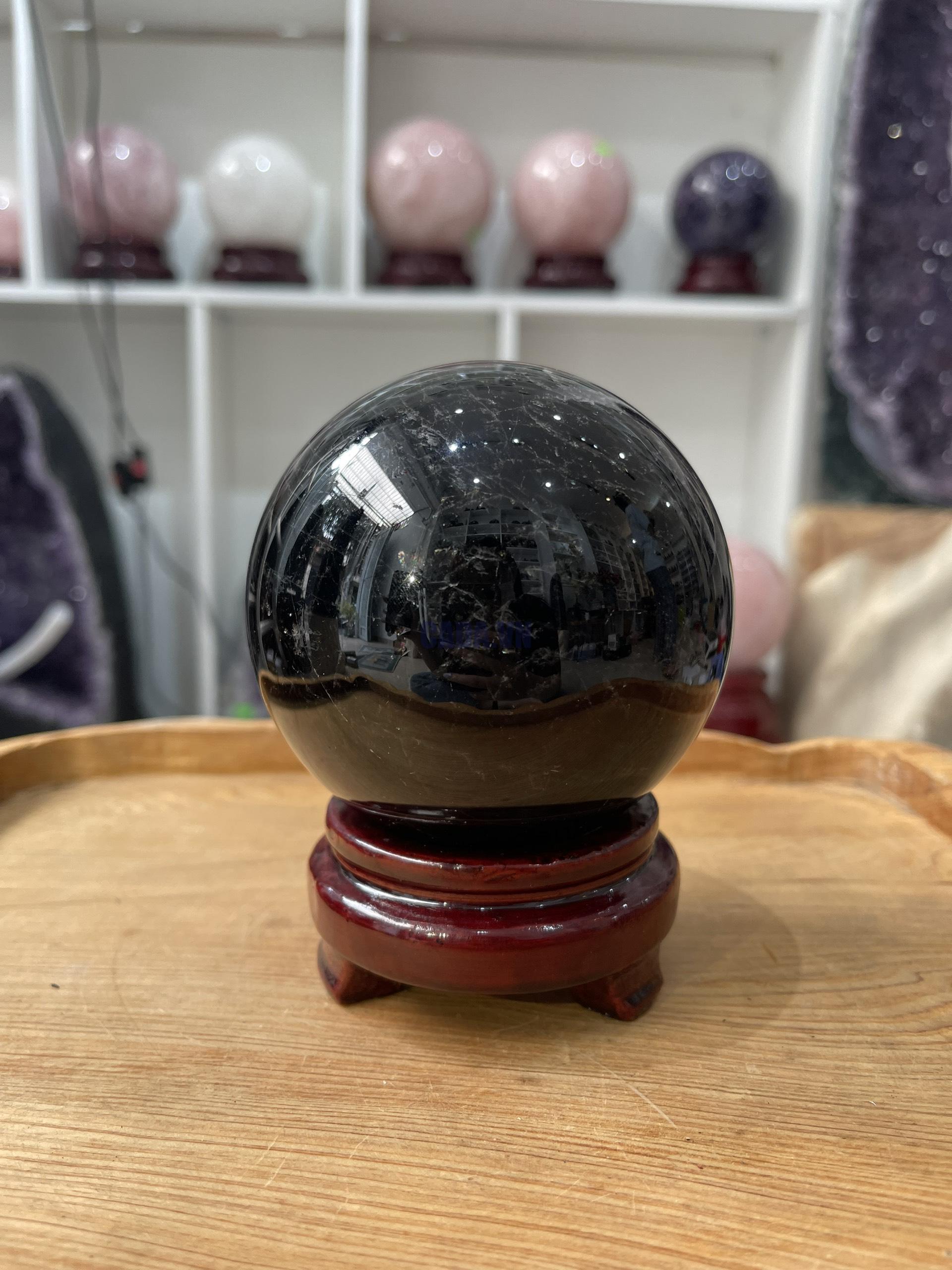 Bi cầu Thạch Anh Đen - Black Quartz Sphere (BĐE31), KL: 1.164 KG, ĐK: 9.4 CM