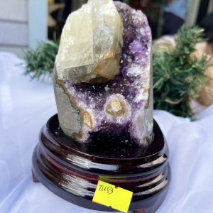 HỐC THẠCH ANH TÍM NHỎ – SMALL AMETHYST GEODE TU83