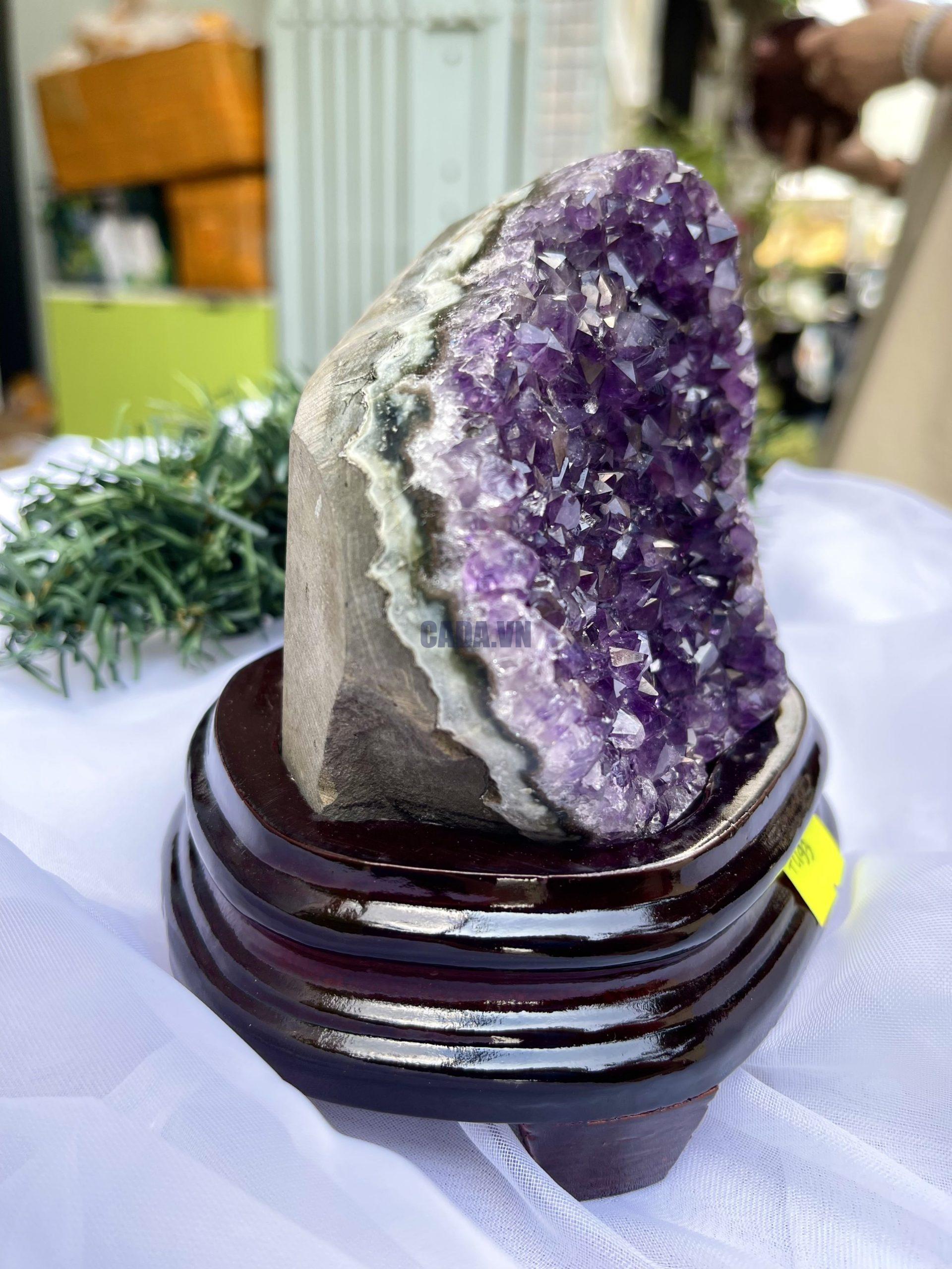 HỐC THẠCH ANH TÍM NHỎ – SMALL AMETHYST GEODE TU93