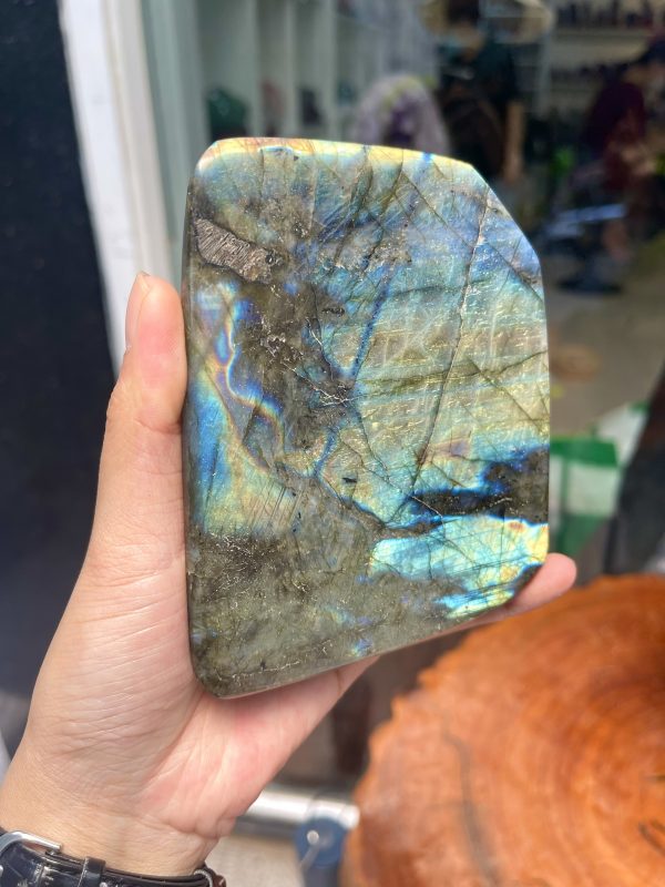 ĐÁ XÀ CỪ Labradorite – KT 11x9 cm, KL 0.586 kg (XC123)