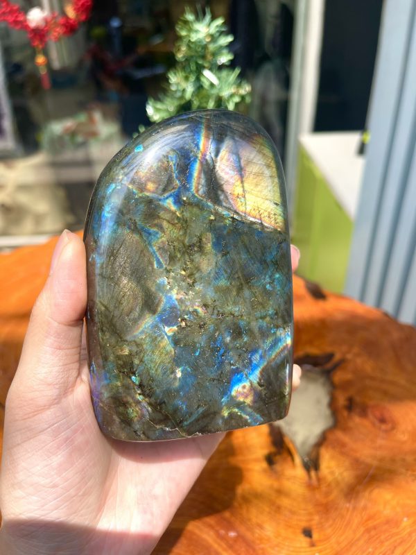 ĐÁ XÀ CỪ Labradorite – KT 11x8 cm, KL 0.646 kg (XC125)