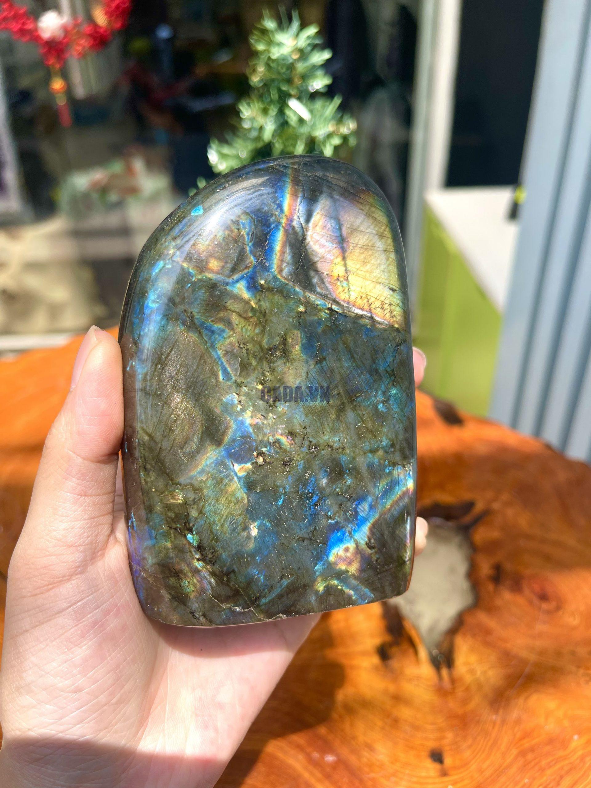 ĐÁ XÀ CỪ Labradorite – KT 11x8 cm, KL 0.646 kg (XC125)