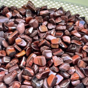Đá vụn phong thủy đá Mắt Hổ Đỏ