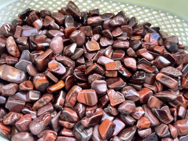 Đá vụn phong thủy đá Mắt Hổ Đỏ