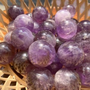 Bi cầu phong thủy Thạch Anh Tím