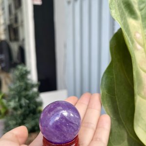 Bi cầu phong thủy Thạch Anh Tím