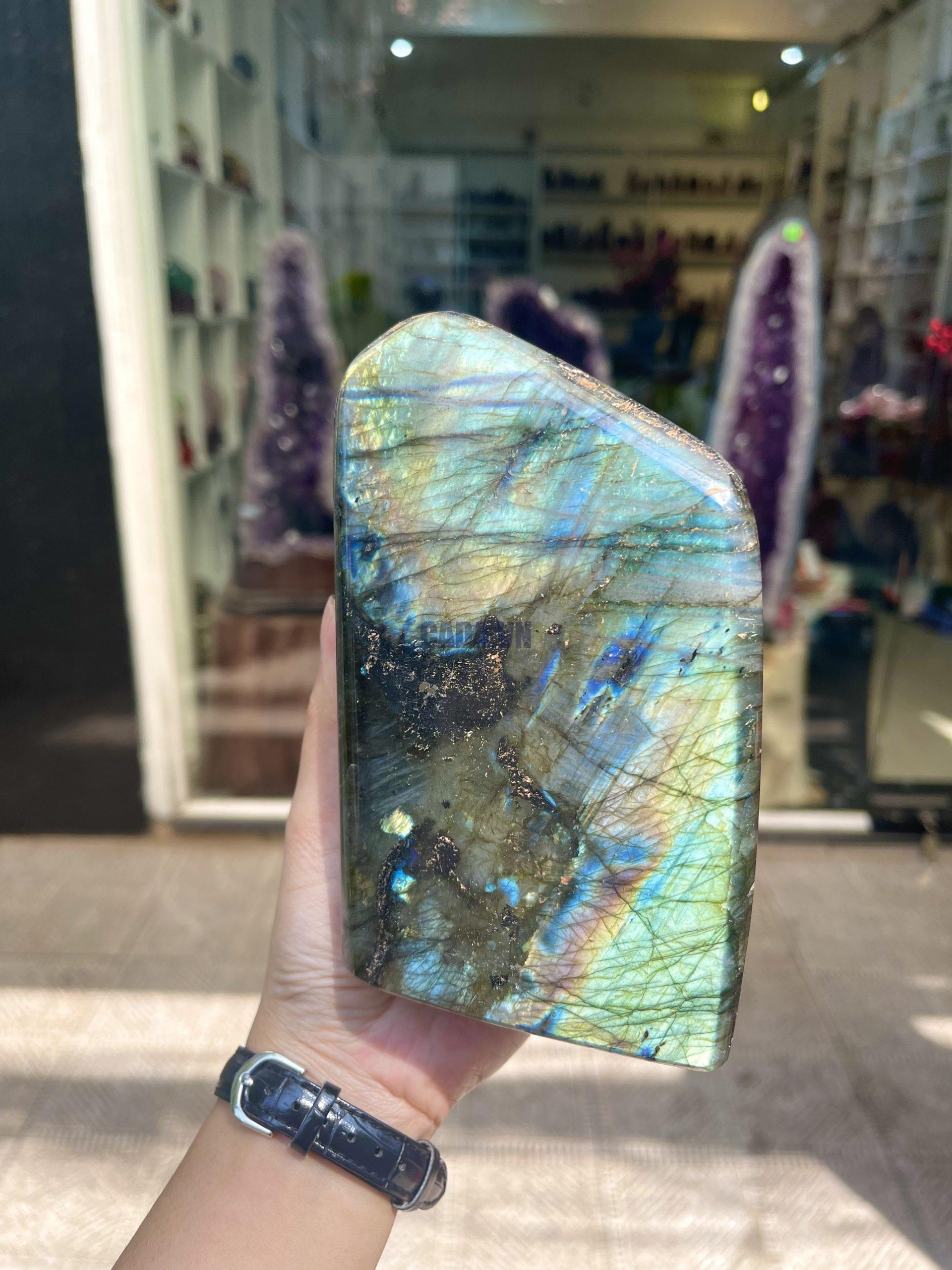 ĐÁ XÀ CỪ Labradorite – KT 14,5*9 cm, KL 1,282 kg (XC130)