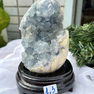 ĐÁ TINH THỂ CELESTINE, KL: 1.3 KG, KT: 16.3×9.5 CM (CLT21)