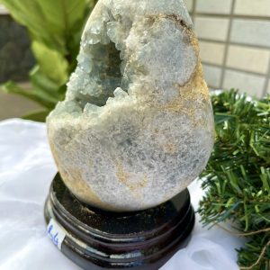 ĐÁ TINH THỂ CELESTINE, KL: 2.4 KG, KT: 18.5×11.5 CM (CLT26)