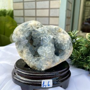 ĐÁ TINH THỂ CELESTINE, KL: 1.6 KG, KT: 14×12.5 CM (CLT27)