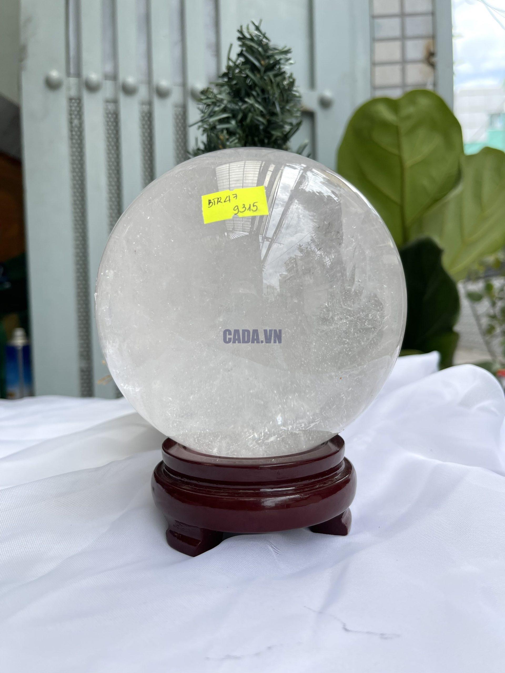 QUẢ CẦU PHONG THỦY THẠCH ANH TRẮNG ĐK 14,5CM KL 3,105KG MS: BTR47