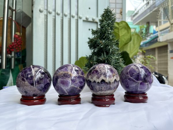 QUẢ CẦU PHONG THỦY THẠCH ANH TÍM ĐK: 7,3 CM KL: 565G (BTi35)