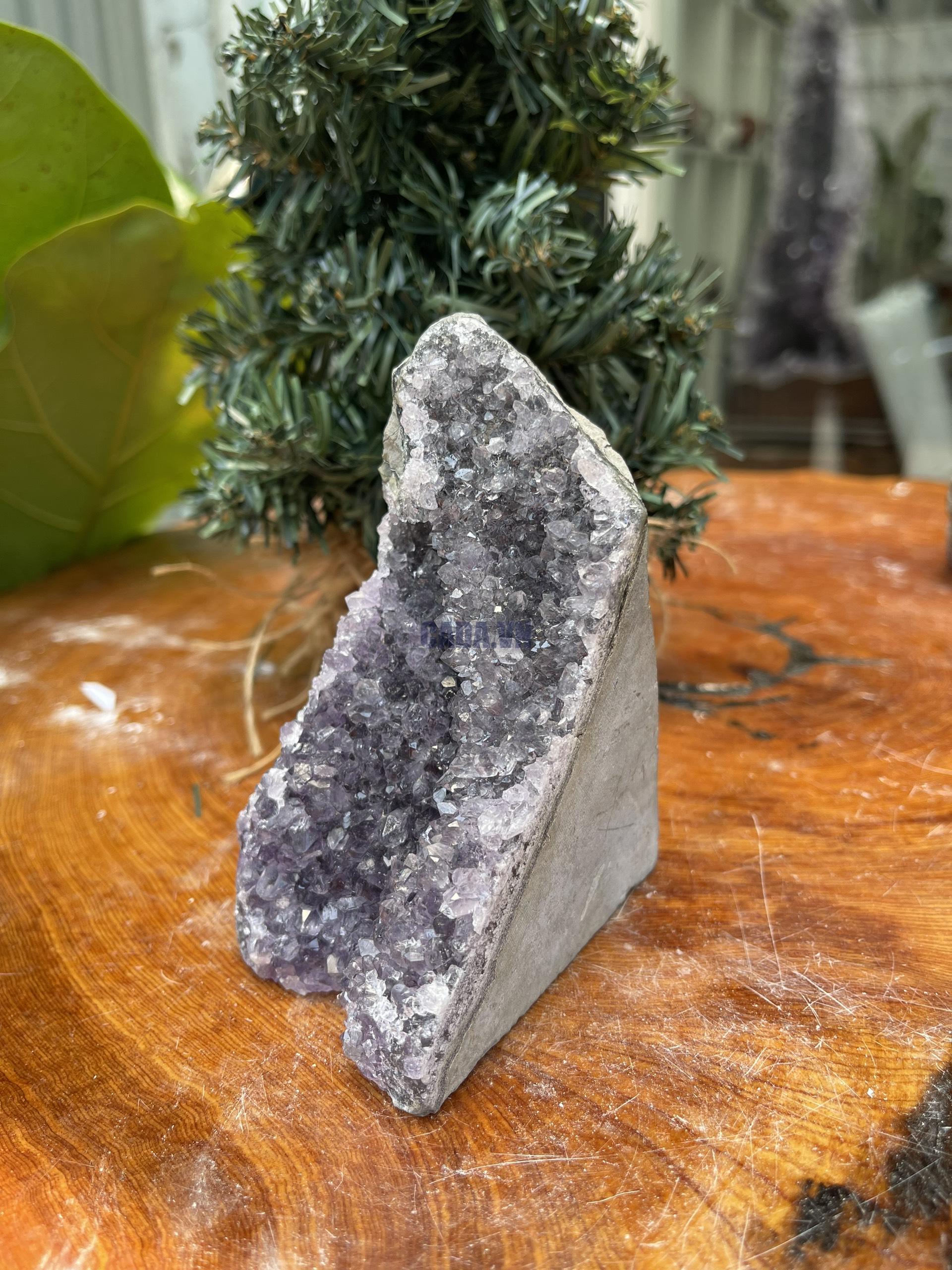 HỐC THẠCH ANH TÍM NHỎ – SMALL AMETHYST GEODE (TV331), KL: 0.512KG, KT: 12×6 CM