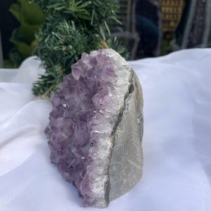 HỐC THẠCH ANH TÍM NHỎ – SMALL AMETHYST GEODE (TV348), KL: 1.310KG, KT: 12×14 CM